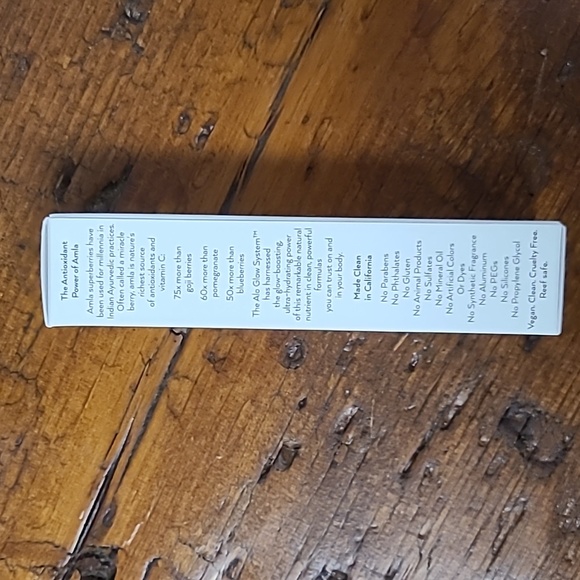 ALO Daily SPF Moisturizer - Picture 3 of 5